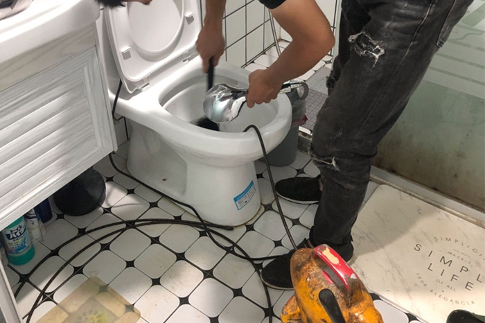 潍城疏通下水道